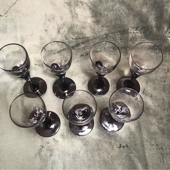 Cordial glasses / Small Wine Glasses / sherry glass Black Petal Stem 5.5” - Picture 3 of 16